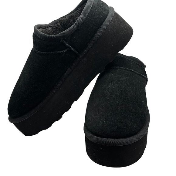 CUSHIONAIRE Women's Genuine Suede pull on platform boot 8 WIDE BLACK - Picture 6 of 7